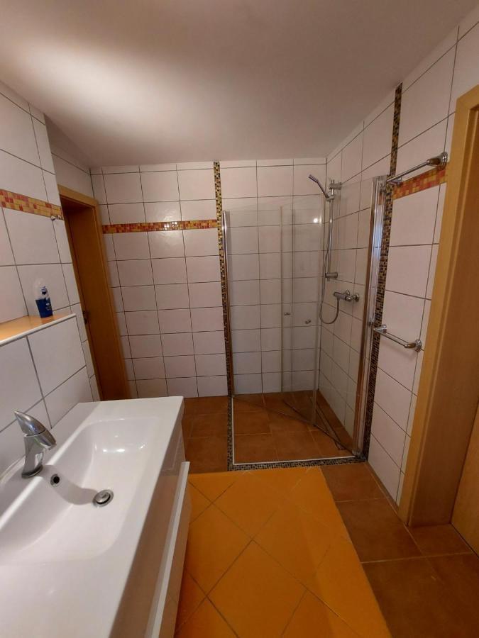Lovely Appartment With Private Patio And Private Entrance In Luxembourg 60M2 Saeul Exteriér fotografie